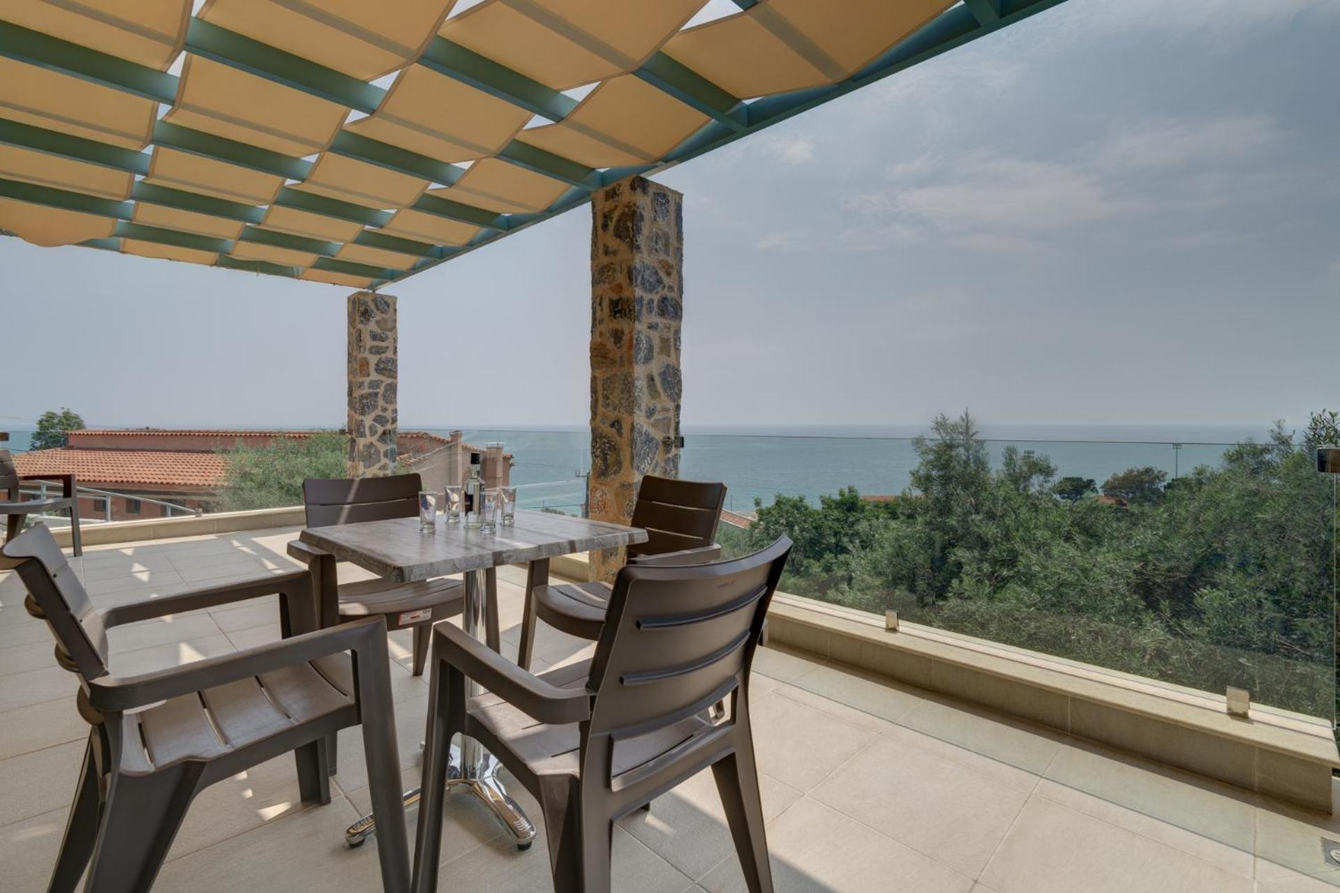 Ouzo Panoramic Houses 2, With Private Pool Plomari Luaran gambar