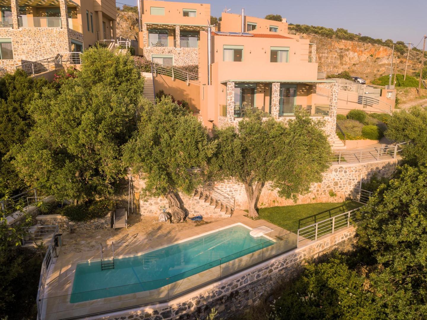 Ouzo Panoramic Houses 2, With Private Pool Plomari Bilik gambar