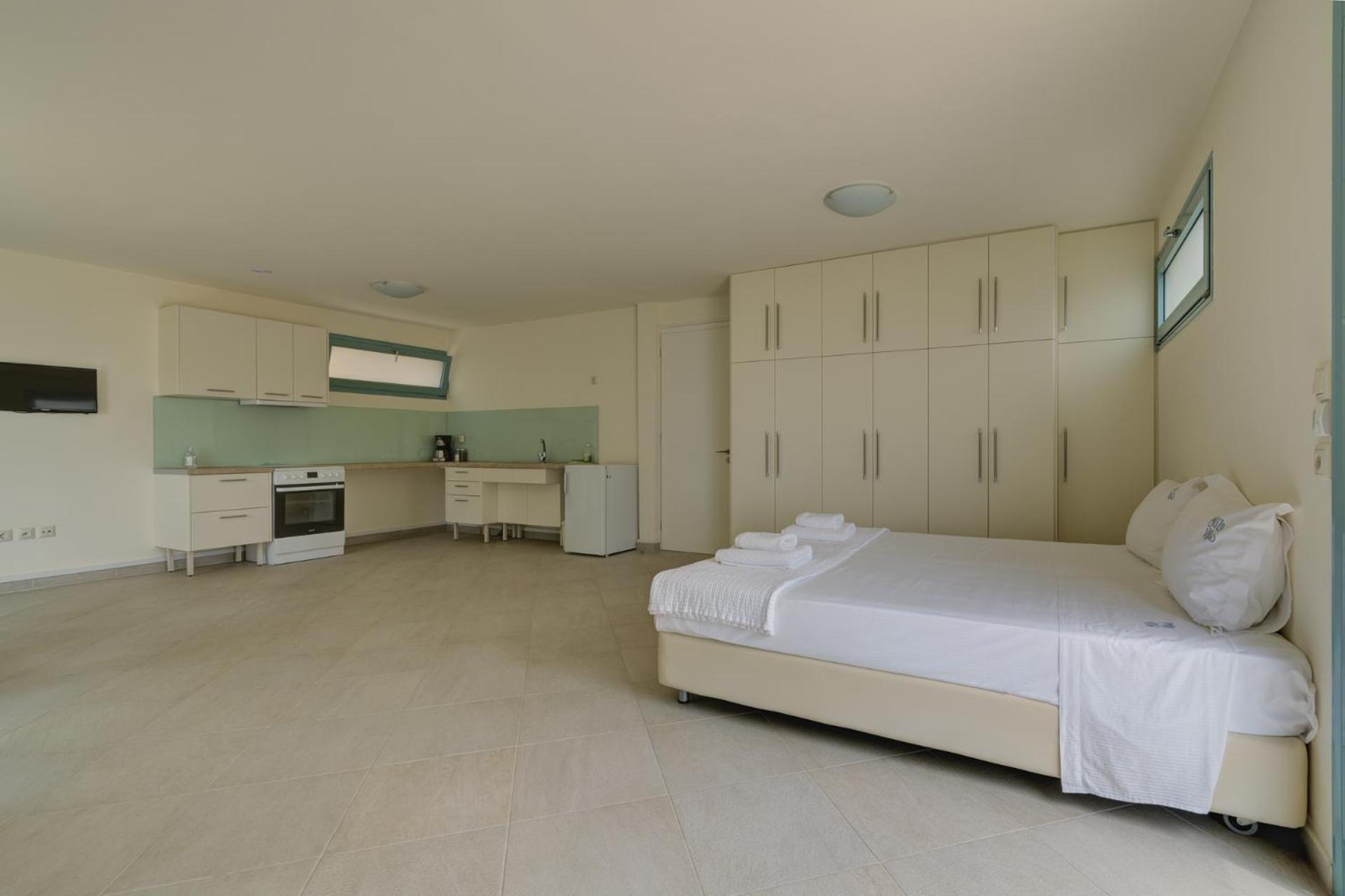 Ouzo Panoramic Houses 2, With Private Pool Plomari Bilik gambar